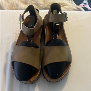 Women's Tan Leather Ankle-Strap Sandals